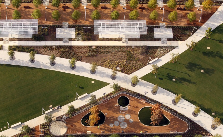 Overall view of east side of Klyde Warren Park from Museum Tower in Dallas, TX on October 23, 2012. (Kye R. Lee/The Dallas Morning News)
