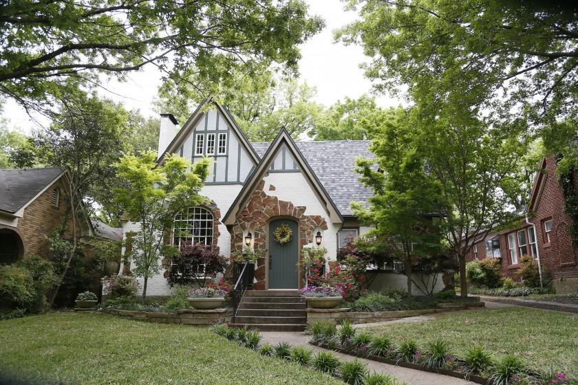 The exterior of the house that Stacey Warnix renovated in Dallas, TX on April 14, 2015.  (Kye R. Lee/The Dallas Morning News)